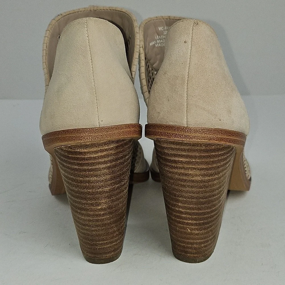 Vince Camuto Fritzey Cream Suede Leather Peep Toe Cut Out Block Heel Bootie